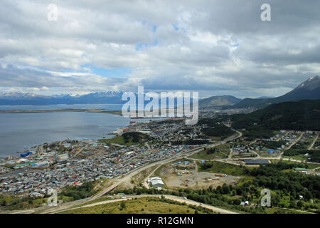 Ushuaia, Tierra del Fuego Argentine. Ville la plus au sud dans le monde situé sur le canal de Beagle et point de départ de l'expédition Antarctique croisières Banque D'Images