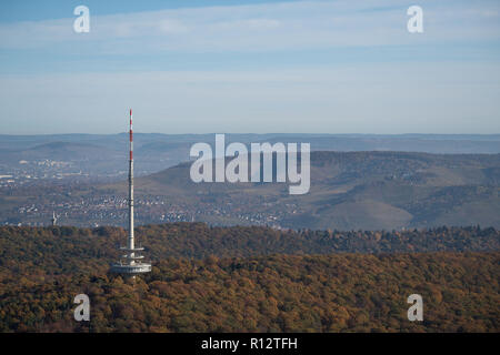Stuttgart, Allemagne. 07Th Nov, 2018. Vue depuis la tour de télévision de la tour de la Radio de Stuttgart et des environs. Credit : Marijan Murat/dpa/Alamy Live News Banque D'Images