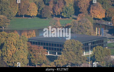 Stuttgart, Allemagne. 07Th Nov, 2018. Vue depuis la tour de télévision pour le parlement de l'état de Bade-Wurtemberg. Credit : Marijan Murat/dpa/Alamy Live News Banque D'Images