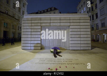 Vienne, Autriche. 08. Novembre 2018. Au cours de l'année commémorative 2018, les souvenirs des événements de la Shoah sont au premier plan de la Communauté juive de Vienne. Avec la marche commémorative, la Commission de la jeunesse de la communauté juive de Vienne illuminera une lumière d'espoir pour l'avenir sur 8 novembre et commémorera les pogroms de novembre. La photo montre le Mémorial de l'Holocauste à Vienne. Credit: Franz PERC / Alamy Live News Banque D'Images