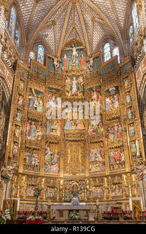 Le 15e siècle retable au-dessus de l'autel dans la Capilla Mayor (chapelle principale), la cathédrale de Tolède, Tolède, Castille la Manche, Espagne Banque D'Images