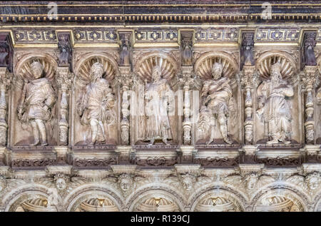 Sculptures dans le choeur (CORO) de la cathédrale de Tolède ( primat de la cathédrale Sainte Marie de Tolède), Tolède, Castille la Manche, Espagne Banque D'Images