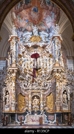 El transparente, un retable baroque du début du 18e siècle dans le déambulatoire de la cathédrale de Tolède, Tolède, Castille la Manche, Espagne Banque D'Images