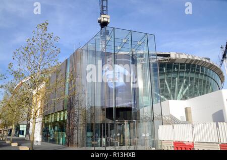 Le nouveau stade du Tottenham en construction à tottenham haringey N17 au nord de Londres Banque D'Images