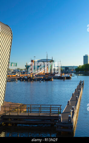 Arcam Museum et musée scientifique Nemo, Oosterdok, Amsterdam, Pays-Bas, Holland Noord Banque D'Images