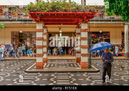 Markthalle mercado dos Lavradores, Funchal, Madeira, Portugal Banque D'Images