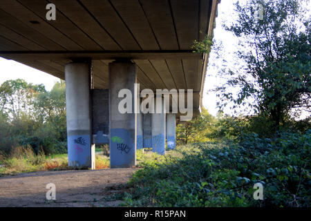 L'autopont de M11/route surélevée, Woodford, Essex UK Banque D'Images