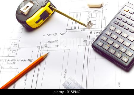 Plan - Le génie du dessin sur la table Banque D'Images