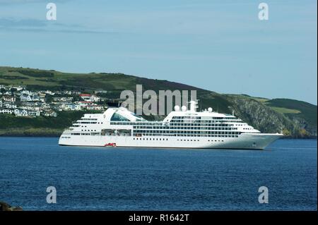 Bateau de croisière Seabourn Quest ancrées à Douglas, île de Man Banque D'Images