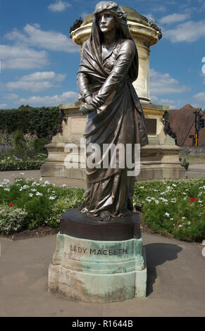 ; WARWICKSHIRE Stratford sur Avon ; "Lady Macbeth" STATUE Banque D'Images