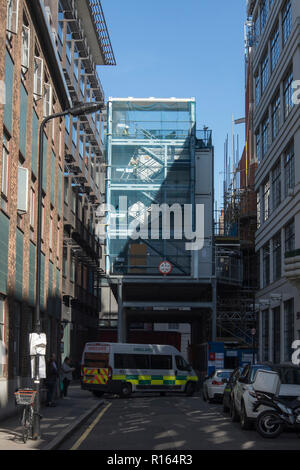 Londres, Angleterre - le 12 octobre 2018 construction de gratte-ciel vue paysage dans le centre de Londres, en Angleterre. Liverpool street Banque D'Images