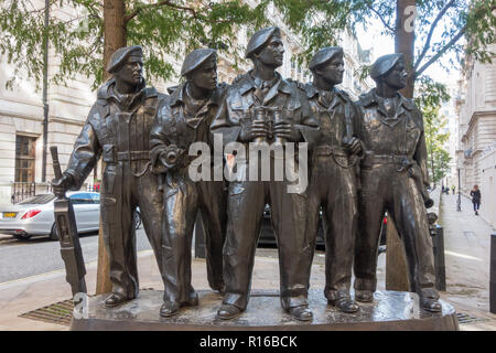 Royal Tank Regiment Memorial Londres Banque D'Images