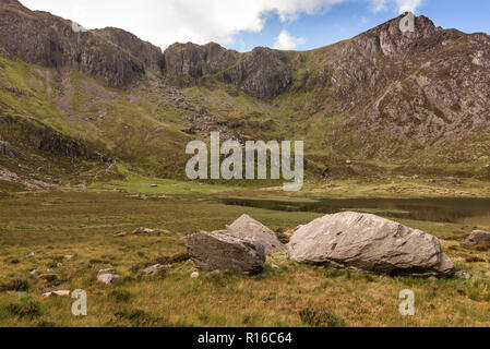 L'Idwal Llyn Devil's Kitchen, Galles, Royaume-Uni Banque D'Images