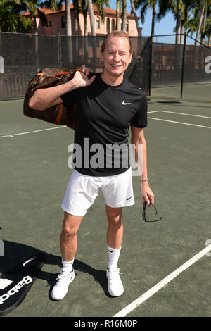 BOCA Raton, FL - 09 novembre : Carson Kressley assiste à la Chris Evert/Pro-Celebrity Raymond James Tennis Classic Pro-Am au Boca Raton Resort & Spa le 9 novembre 2018 à Boca Raton en Floride. Credit : mpi04/MediaPunch Banque D'Images
