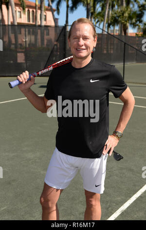 BOCA Raton, FL - 09 novembre : Carson Kressley assiste à la Chris Evert/Pro-Celebrity Raymond James Tennis Classic Pro-Am au Boca Raton Resort & Spa le 9 novembre 2018 à Boca Raton en Floride. Credit : mpi04/MediaPunch Banque D'Images