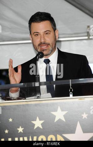 Los Angeles, CA, USA. Nov 9, 2018. Jimmy Kimmel à la cérémonie d'intronisation pour l'étoile sur le Hollywood Walk of Fame pour Sarah Silverman, Hollywood Boulevard, Los Angeles, CA 9 novembre 2018. Crédit : Michael Germana/Everett Collection/Alamy Live News Banque D'Images