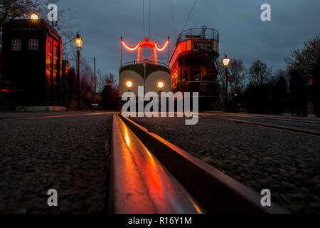 L'un d'un ensemble d'images prises lors d'une soirée à Crich Tramway Village, Derbyshire, Royaume-Uni Banque D'Images