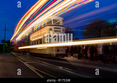 L'un d'un ensemble d'images prises lors d'une soirée à Crich Tramway Village, Derbyshire, Royaume-Uni Banque D'Images