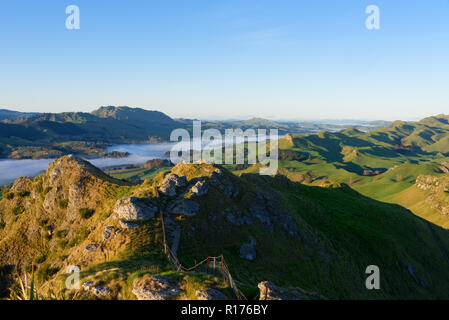 Au cours de l'aube Te Mata Peak, Hawkes Bay, Nouvelle-Zélande Banque D'Images