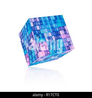 Cube numérique avec le code du programme. Résumé fort de big data, 3D illustration isolé sur fond blanc. Banque D'Images