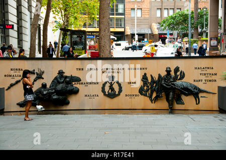 SYDNEY, AUSTRALIE - Le 4 avril 2018 : la Royal Australian Regiment Monument commémoratif de guerre Banque D'Images