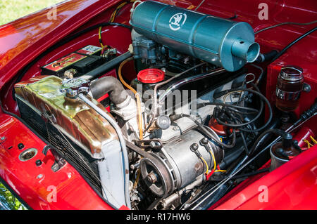 Vue détaillée du moteur,Škoda Felicia était la dernière décapotable produite par l'entreprise automobile tchécoslovaque, l'usine de Kvasiny est AZNP en 1959-1964. Banque D'Images