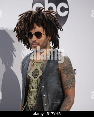 Assister à des célébrités 2018 American Music Awards Presse chez Microsoft Le théâtre. En vedette : Lenny Kravitz Où : Los Angeles, California, United States Quand : 09 Oct 2018 Crédit : Brian à/WENN.com Banque D'Images