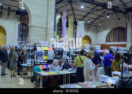 Paris : Inauguration du 28e Salon de la Revue Banque D'Images