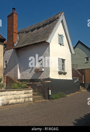 Période de Suffolk Coddenham Cottage de chaume Banque D'Images