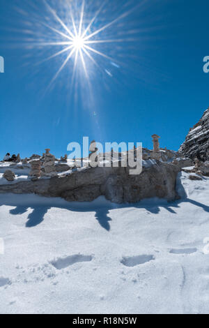 Zugspitze, Zugspitzeplat, plus haut sommet, Garmisch-Partenkirchen, Wetterstein Gebirge ou du Wetterstein, dans les Alpes, Bavaria, Germany, Europe Banque D'Images