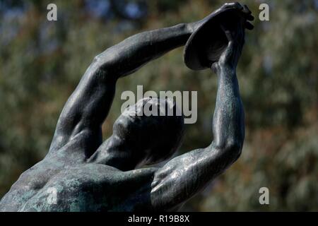 Statue de Discus olympique, Athènes, Grèce Banque D'Images