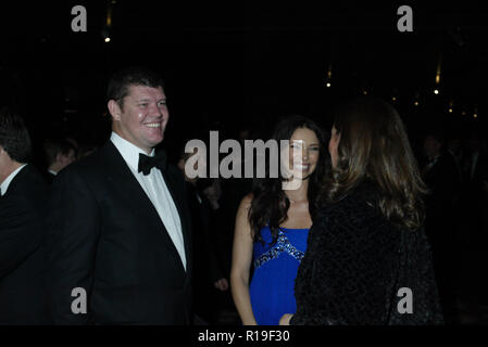 (L-r) James Packer, Erica emballeur et Jane Ferguson, le Victor Chang 'Cœur à Cœur' Bal à Sydney Convention and Exhibition Centre. Sydney, Australie - 01.08.09. Banque D'Images