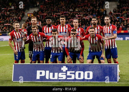 Wanda Metropolitano, Madrid, Espagne. 10 Nov, 2018. La Liga football, l'Atletico Madrid et l'Athletic Bilbao, Biulbao Line-up du groupe de l'équipe Credit : Action Plus Sport/Alamy Live News Banque D'Images