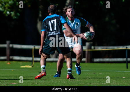 Southern Pines, N.C, USA. Nov 9, 2018. Le 10 novembre 2018 - Southern Pines, NC, USA - Chris Skinner dans Carolines Rugby Union géographique men's rugby action entre les pins du sud ''Big'' des cônes et la route du tabac Rugby Football Club au Twin ferme des champs. Southern Pines défait la route du tabac 63-5 dans le dernier match de la saison 2018 avant les vacances. Credit : Timothy L. Hale/ZUMA/Alamy Fil Live News Banque D'Images