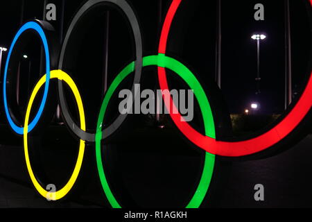 Un anneau symbole de compétitions sportives des Jeux Olympiques Banque D'Images