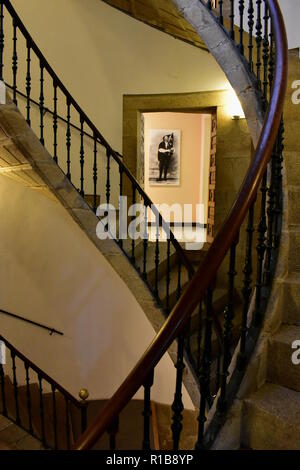 Santiago de Compostela, Espagne. Septembre 2018. Galice Musée : escalier hélicoïdal Triple et piper. Banque D'Images