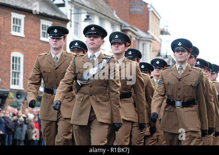 Hereford, Herefordshire, UK - Dimanche 11 Novembre 2018 - Le défilé Rifles Regiment au monument aux morts pendant la cérémonie du souvenir du dimanche dans le centre-ville de Hereford. Steven Mai / Alamy Live News Banque D'Images