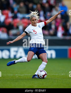 Rotherham, dans le Yorkshire, UK. 11Th Nov 2018. Rotherham, South Yorkshire, UK. 11Th Nov 2018. Steph Houghton de l'Angleterre durant la match amical entre l'Angleterre et la Suède femmes Femmes à New York Stadium le 11 novembre 2018 à Rotherham, South Yorkshire, Angleterre. (Photo de Daniel Chesterton/phcimages.com) : PHC Crédit Images/Alamy Live News Banque D'Images