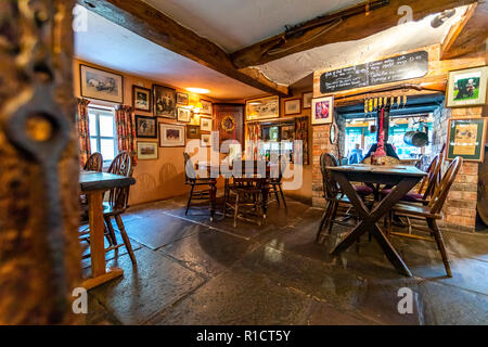 Le Glasshouse Inn et Lodges. Un pub traditionnel et historique à Longhope, forêt de Dean, Gloucestershire. UK Banque D'Images