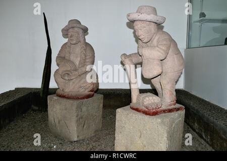 Statue d'agriculteurs- Musée Archéologique de Ancash 'Augusto Soriano Infante ' à Huaraz. Département d'Ancash au Pérou. Banque D'Images