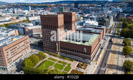 Rådhuset, l'Hôtel de Ville, Oslo, Norvège Banque D'Images