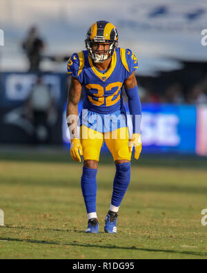 Los Angeles, CA, USA. 11Th Nov, 2018. Los Angeles Rams Troy évoluait Hill (32) au cours de la NFL Seattle Seahawks vs Los Angeles Rams au Los Angeles Memorial Coliseum de Los Angeles, CA le 11 novembre 2018. Jevone Moore : csm Crédit/Alamy Live News Banque D'Images