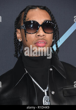 Santa Monica, CA, USA. 11Th Nov, 2018. 11 novembre 2018 - Santa Monica, Californie - Tyga. 2018 E ! People's Choice Awards - Arrivals tenue au Barker Hangar. Crédit photo : Birdie Thompson/AdMedia Crédit : Birdie Thompson/AdMedia/ZUMA/Alamy Fil Live News Banque D'Images