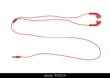 Écouteurs avec fil rouge isolé sur fond blanc, vue du dessus Banque D'Images