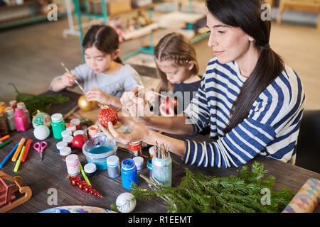 Peintures d'enfants Décorations de Noël fait main Banque D'Images