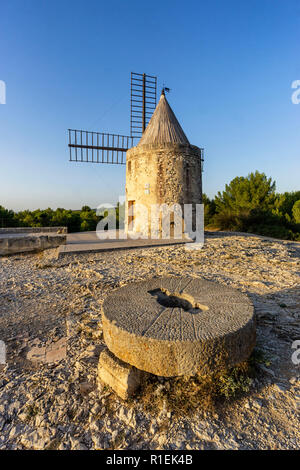 Moulin de Daudet, Fontvieille, Provence-Alpes-Côte d'Azur, Provence, France Banque D'Images