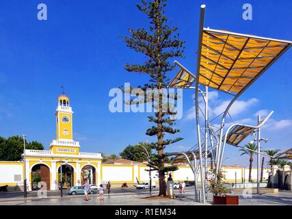 Cartagena, Murcia, Espagne - 01 août 2018 : la forêt artificielle de la Plaza del Rey, construite par l'architecte Bernardino García en 2010 dans la ville de Cartage Banque D'Images