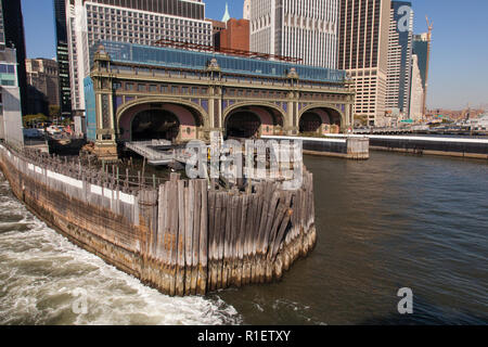 Au sud du Terminal de Ferry, New York, États-Unis d'Amérique. Banque D'Images