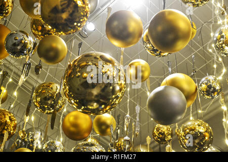 Sète, France. 11 Nov, 2018. Waddesdon Manor Décorées pour Noël 2018. Thème du Carnaval de Noël. 10 novembre au 2 janvier 2019 Crédit : Susie Kearley/Alamy Live News Banque D'Images