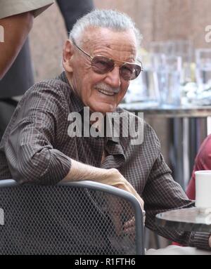 ***PHOTO*** Légende de comics Stan Lee est décédé à l'âge de 95 vue de célébrités à travers les années New York City 2011 STAN LEE, Photo de John Barrett-PHOTOlink.net/MediaPunch MediaPunch Crédit : Inc/Alamy Live News Banque D'Images